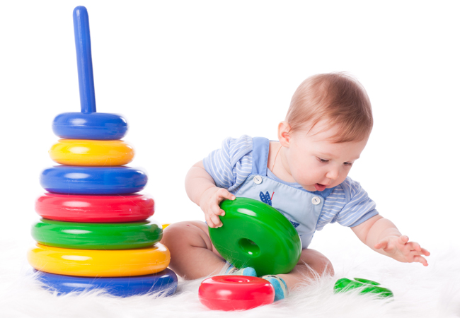 Как подобрать развивающие игры и игрушки для детей?