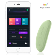 Зеленый вибромассажер в трусики Magic Motion Nyx - 8,8 см. - 2