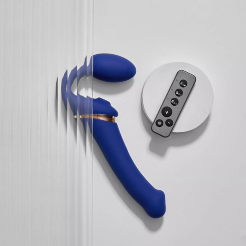 Синий безремневой страпон Multi Orgasm Bendable Strap-On size XL с клиторальной стимуляцией - 1