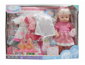 Кукла в наборе с одеждой и аксессуарами