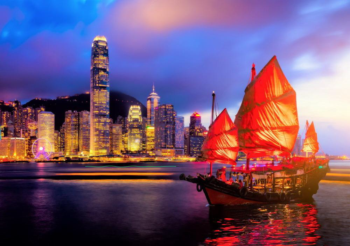 Набор для творчества Рыжий кот Холст с красками по номерам Корабль в Гонконге 40х50 см